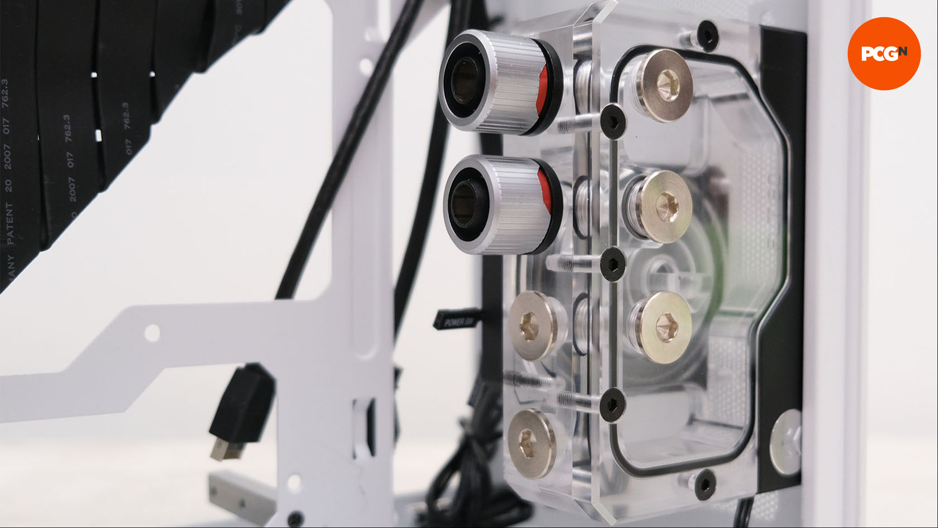 How to mount a reservoir: Fix in place with mounting tape
